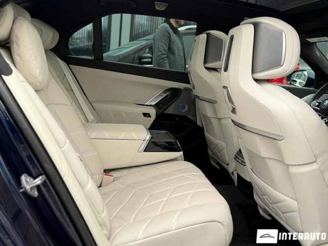 BMW 740 51 interauto-car