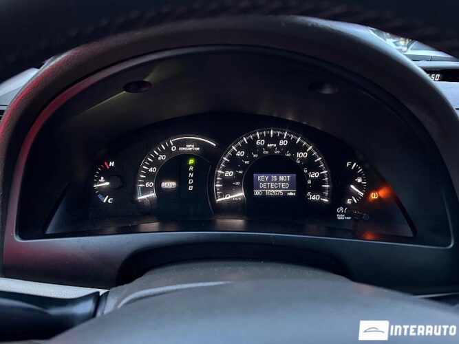 Toyota Camry 38 interauto-car