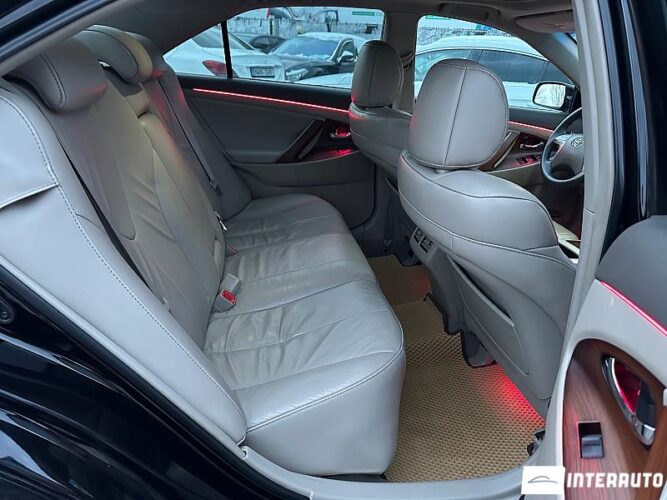 Toyota Camry 41 interauto-car