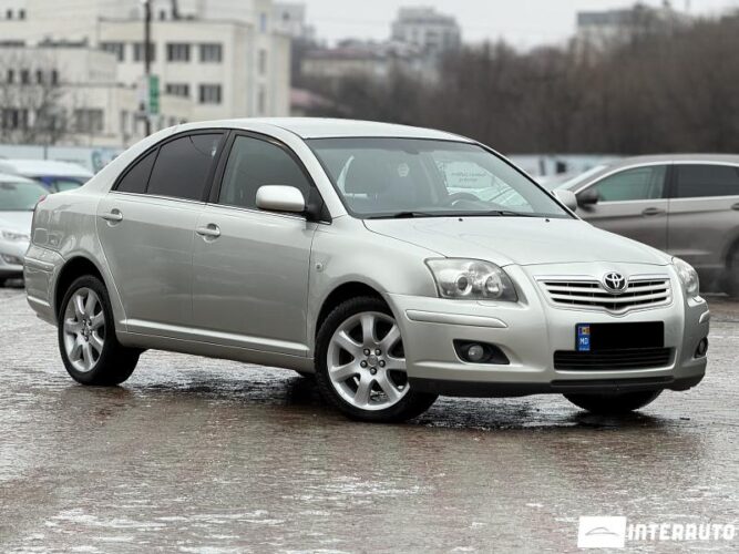 toyota Avensis 2005