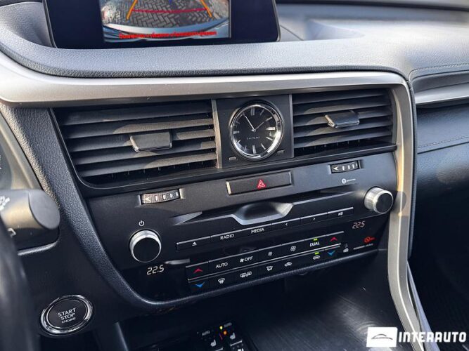 Lexus RX 300 47 interauto-car