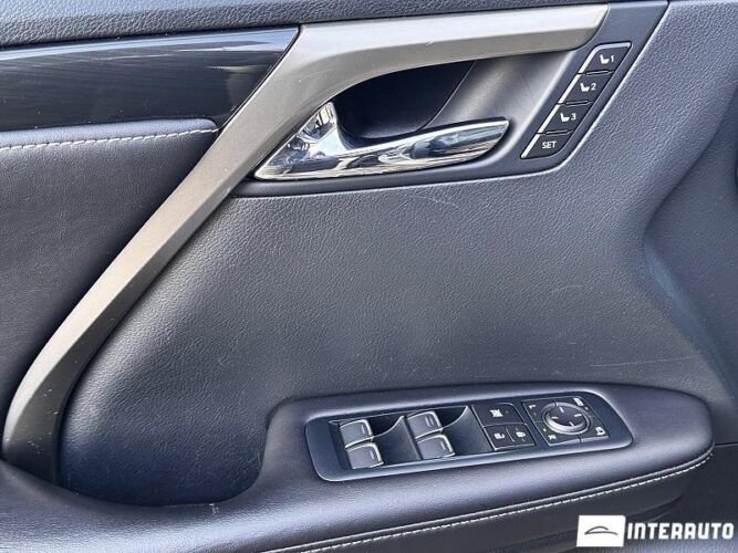 Lexus RX 300 49 interauto-car