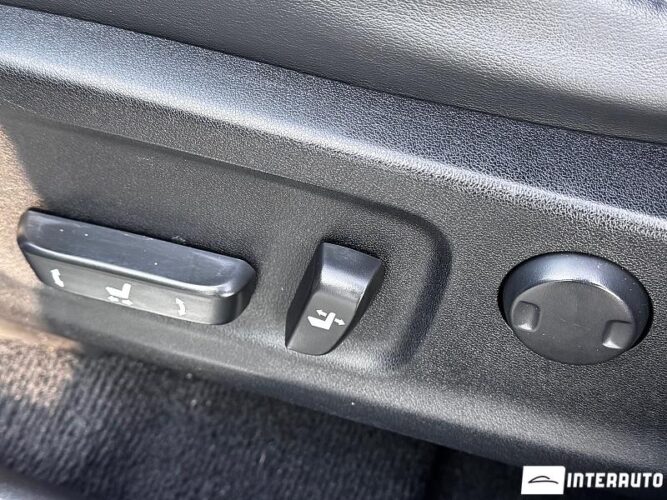 Lexus RX 300 50 interauto-car