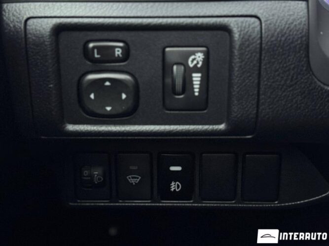 Lexus CT 200h 44 interauto-car