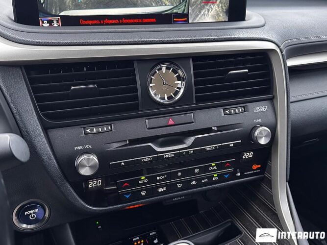 Lexus RX 450h 51 interauto-car