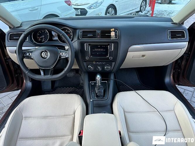 Volkswagen Jetta 48 interauto-car