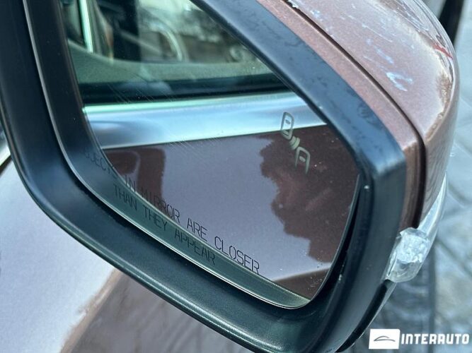 Volkswagen Jetta 37 interauto-car