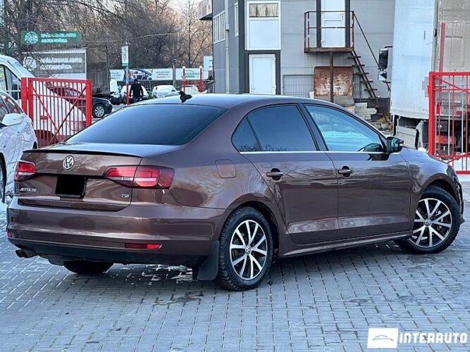 Volkswagen Jetta 35 interauto-car