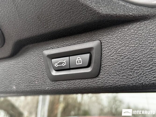 BMW X5 4.0e 55 interauto-car