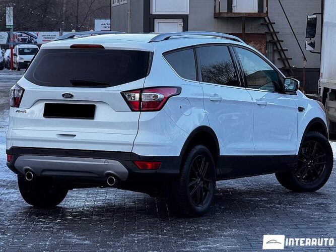 Ford Kuga 33 interauto-car