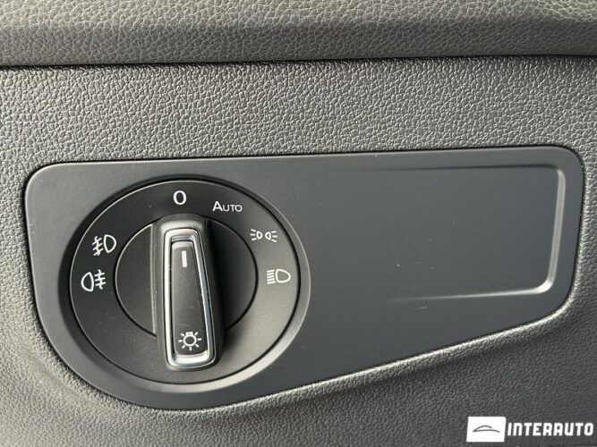 Volkswagen Tiguan 42 interauto-car