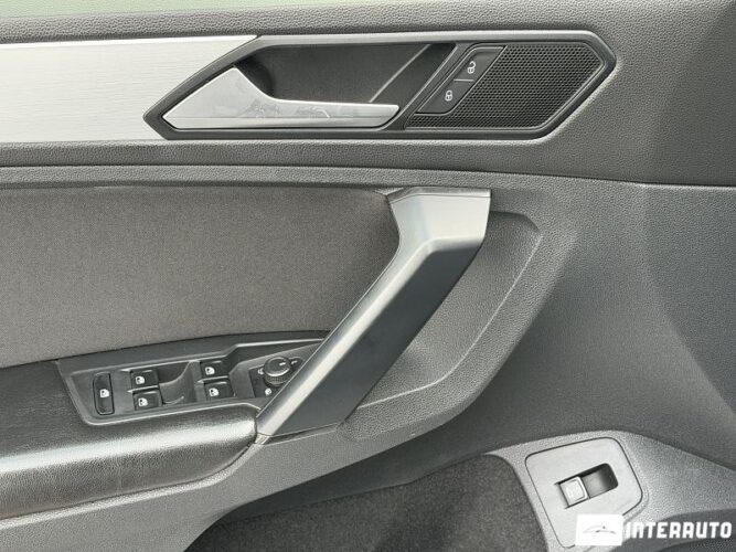 Volkswagen Tiguan 39 interauto-car
