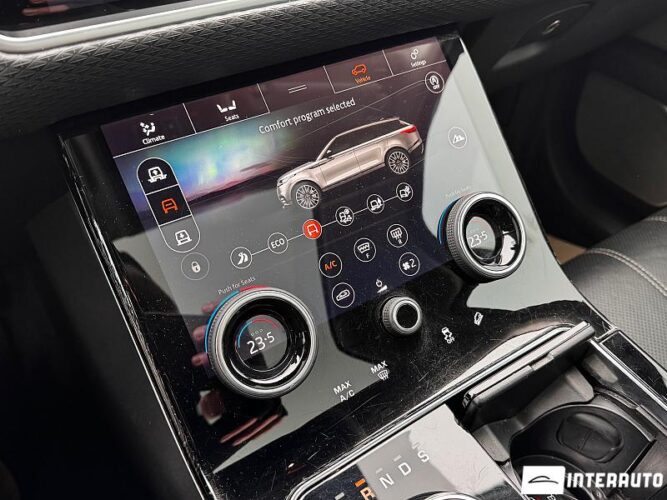 Land Rover Range Rover Velar 47 interauto-car