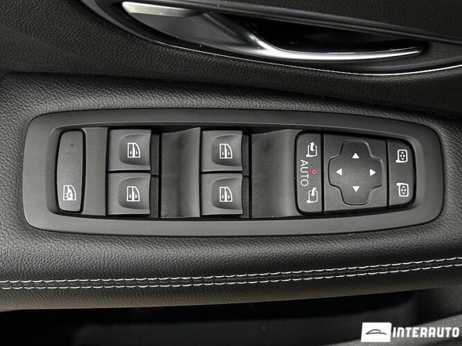 Renault Scenic 48 interauto-car