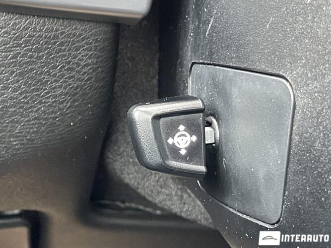 BMW X5 3.0D 43 interauto-car