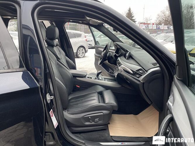 BMW X5 3.0D 51 interauto-car