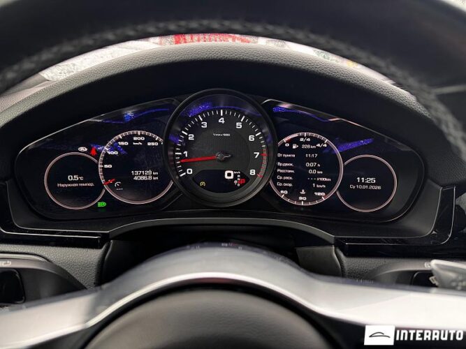 Porsche Cayenne 45 interauto-car