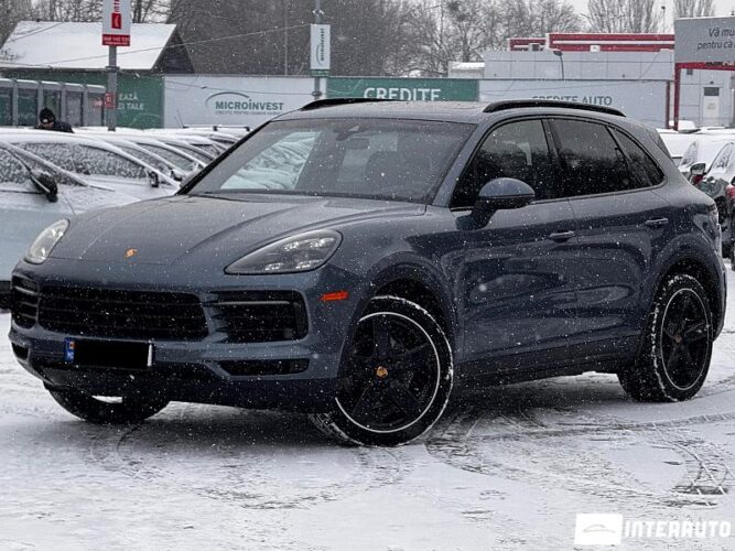 Porsche Cayenne 37 interauto-car