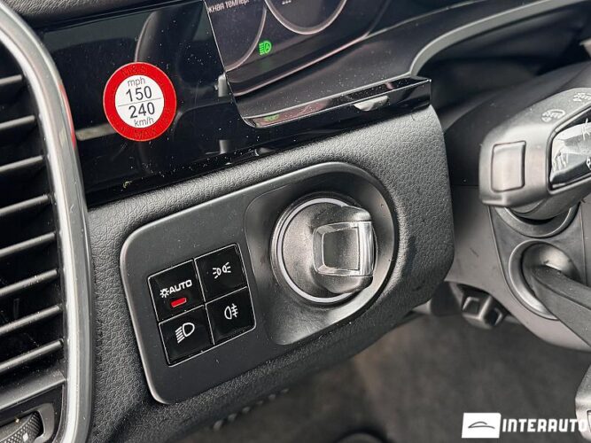 Porsche Cayenne 51 interauto-car