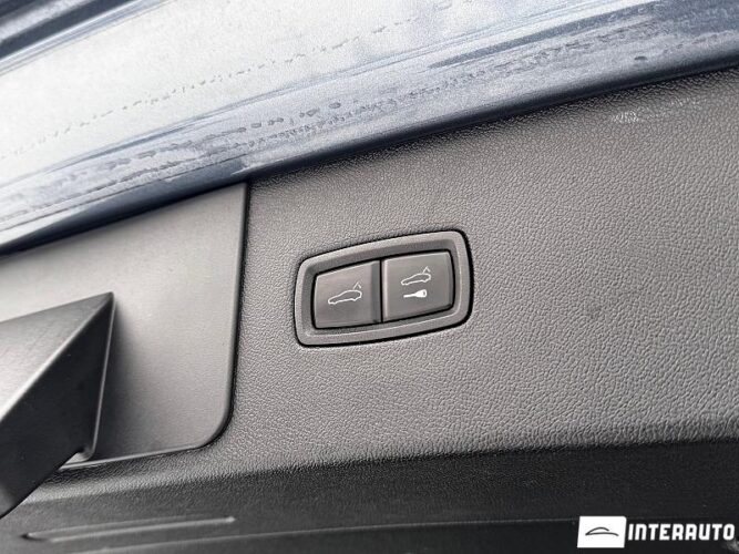 Porsche Cayenne 58 interauto-car