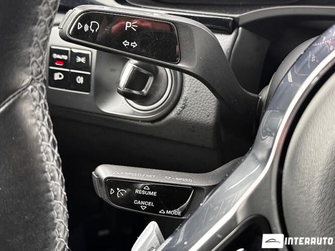 Porsche Cayenne 50 interauto-car