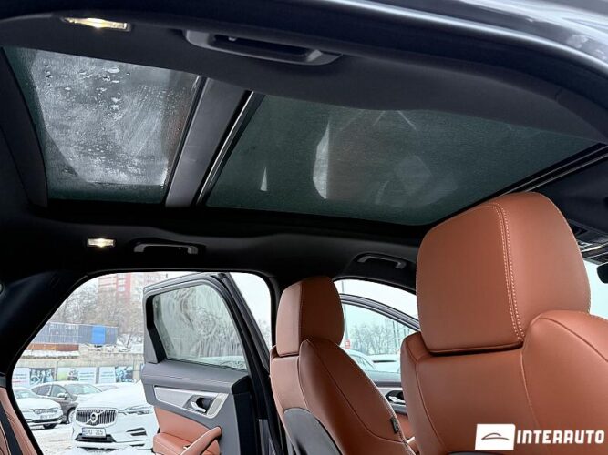 Jaguar F-Pace 47 interauto-car