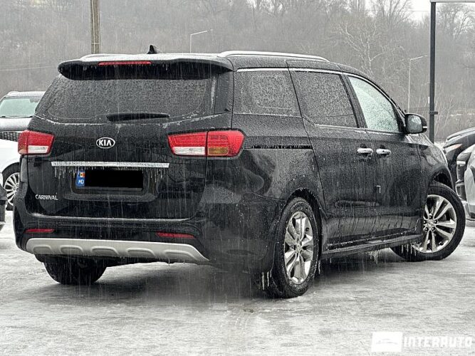 kia Carnival 2017