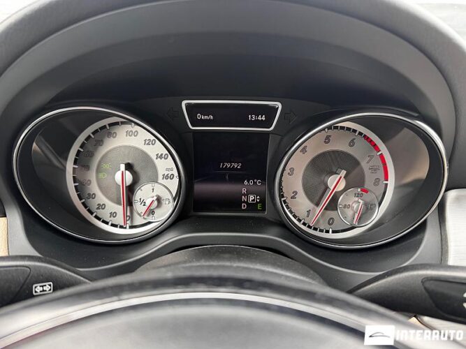 Mercedes CLA 250 40 mercedes CLA 250 2015
