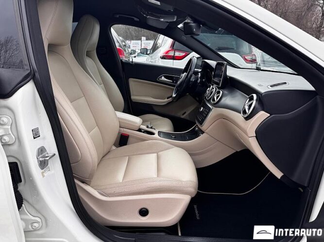 Mercedes CLA 250 36 mercedes CLA 250 2015