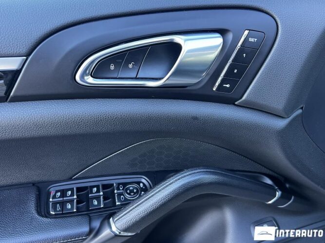 porsche Cayenne S Hybrid 2016