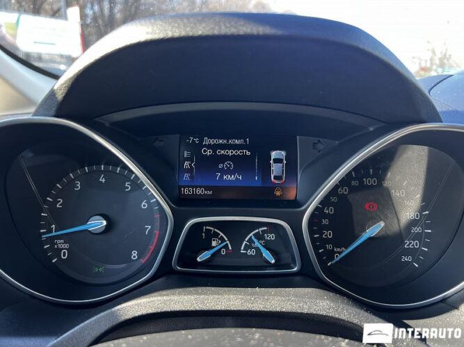 Ford C-MAX 39 interauto-car