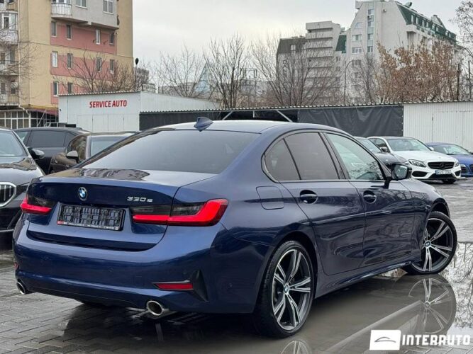 bmw 330E 2020
