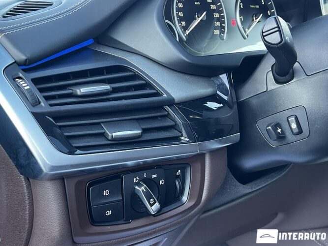 BMW X5 4.0e 49 interauto-car
