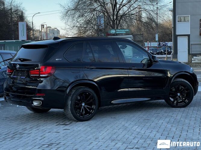 BMW X5 4.0e 39 interauto-car