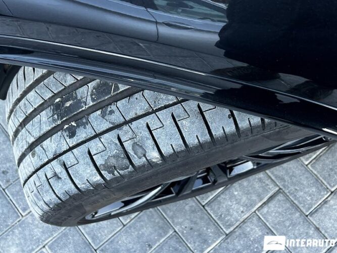 BMW X5 4.0e 42 interauto-car