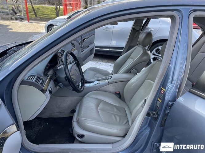 Mercedes E 220 34 interauto-car