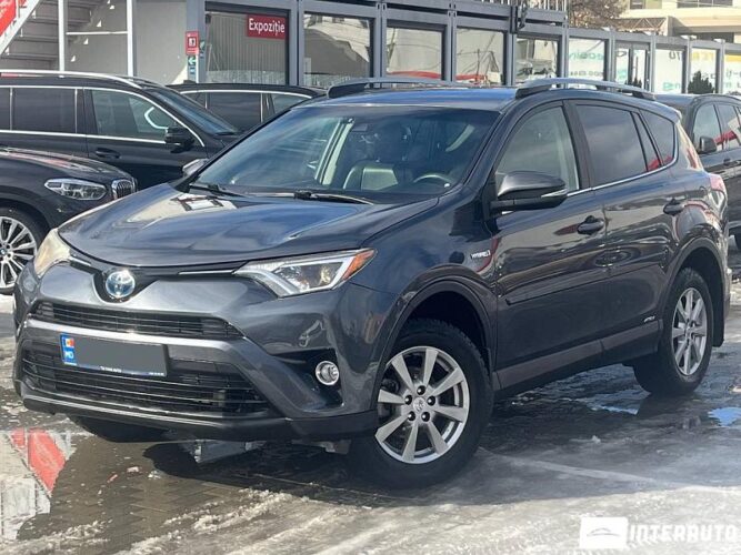 Toyota Rav-4 2018 doar la InterAuto