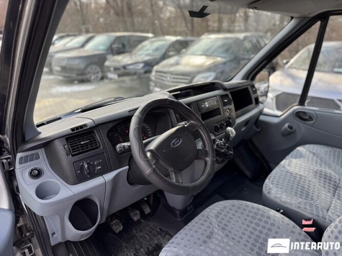 ford Transit 2011