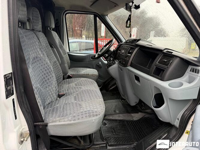 ford Transit 2012
