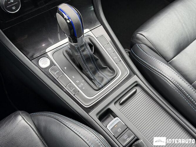 volkswagen Golf GTE 2015