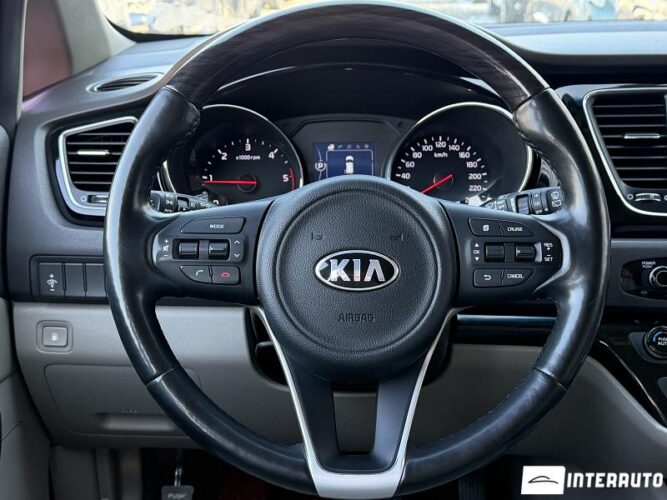 kia Carnival 2017