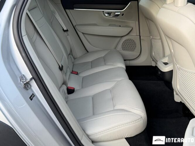 volvo V 90 Cross Country 2017