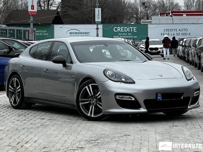 porsche Panamera GTS 2012