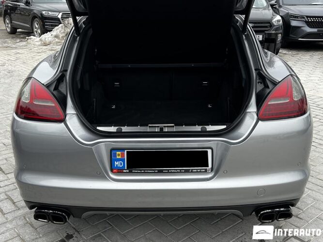 porsche Panamera GTS 2012