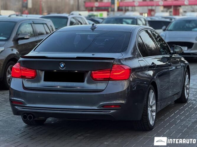 bmw 330E 2017