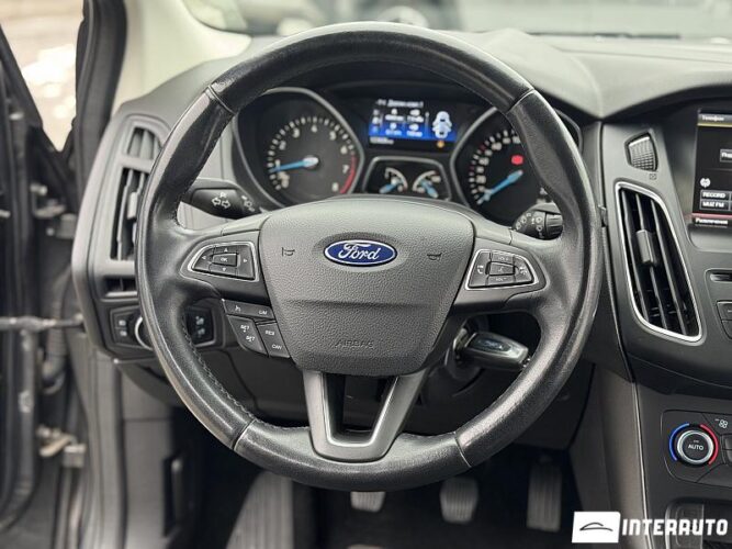 ford Focus 2016