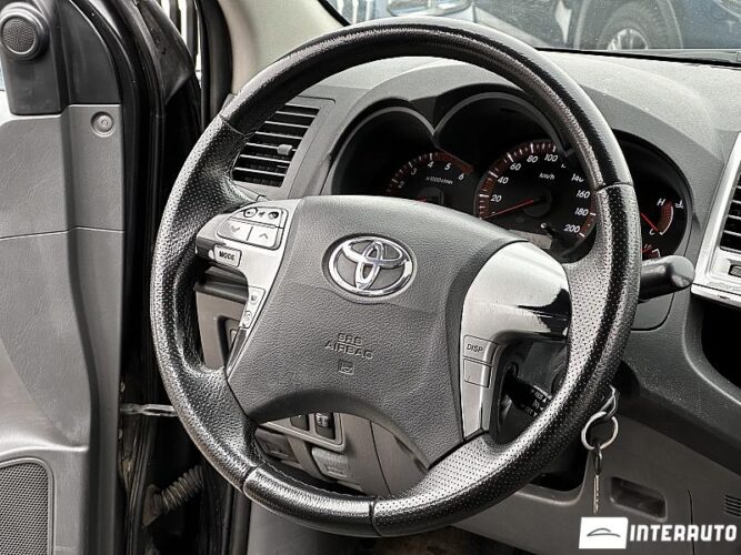 toyota Hilux 2013