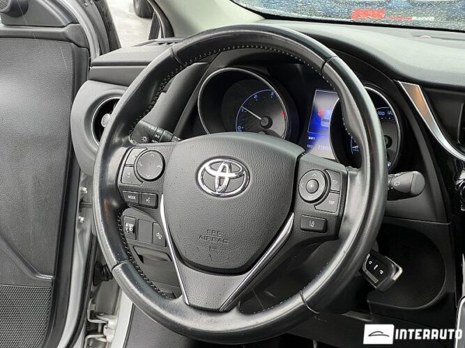 toyota Auris 2018