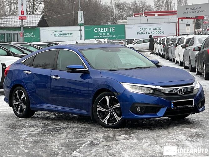 Honda Civic 2016 doar la InterAuto