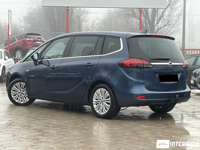 opel Zafira 2017